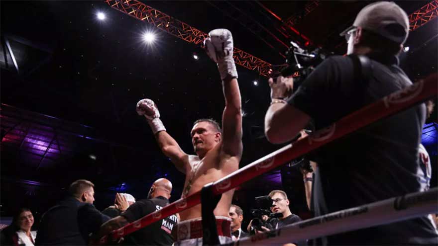 Usyk knocks out Dubois to become undisputed world heavyweight champion