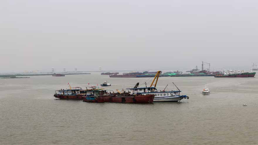 Vietnam hunts four missing after sudden thunderstorm capsized tourist boat