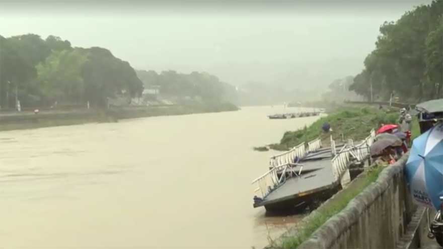 Five Filipinos dead, over 800,000 affected by Typhoon Wipha