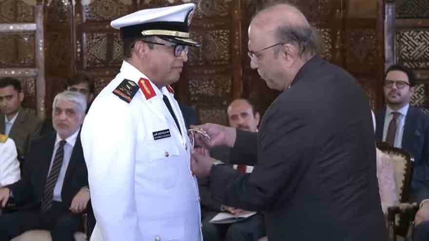 President Zardari confers prestigious military award on Saudi naval chief