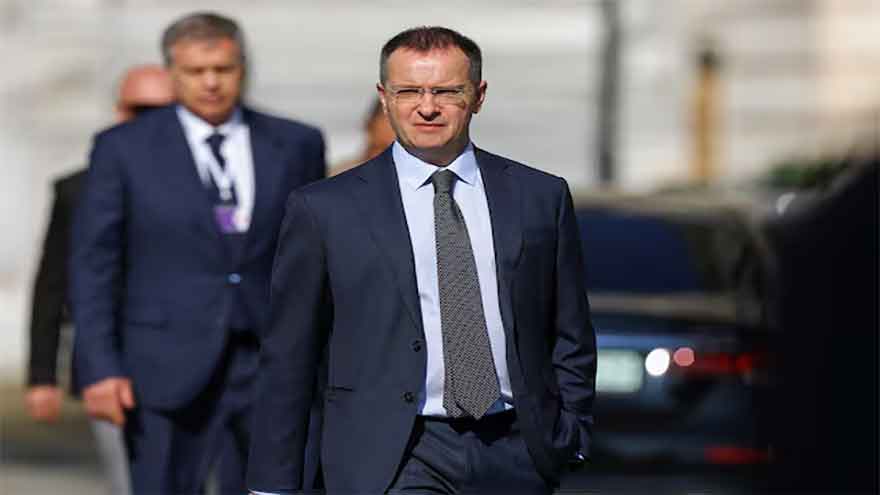 Russia and Ukraine to hold first peace talks in seven weeks as clock ticks on Trump ultimatum