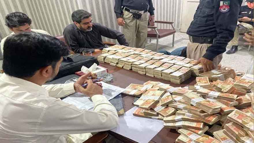 Accused contractor in Kohistan graft case agrees to return Rs1.45b 