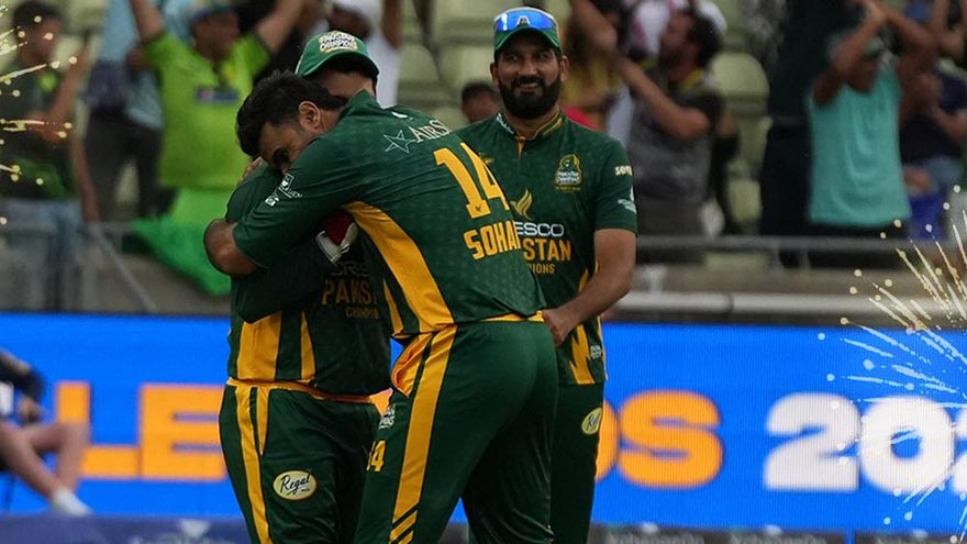 Akmal's blazing ton, pacers seal big win for Pakistan in WCL 2025
