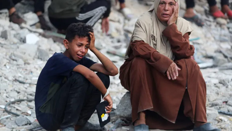 عالمی دباؤ: اسرائیل کا غزہ کے 3 علاقوں میں روز 10 گھنٹے کیلئے حملے روکنے کا اعلان