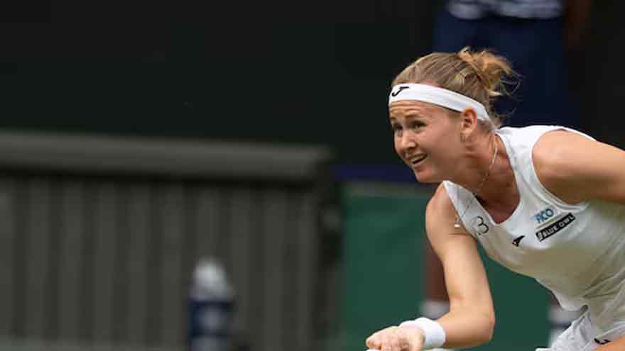 WTA roundup: Marie Bouzkova reigns in Prague