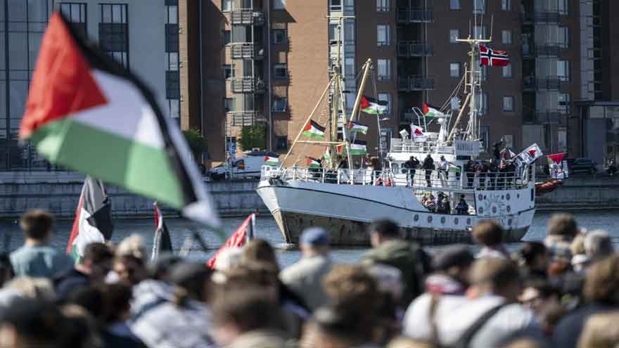 Israel again intercepts Gaza-bound ship carrying activists and humanitarian aid