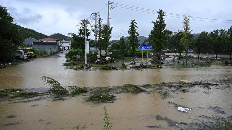 Four killed in landslide as heavy rain drenches northern China