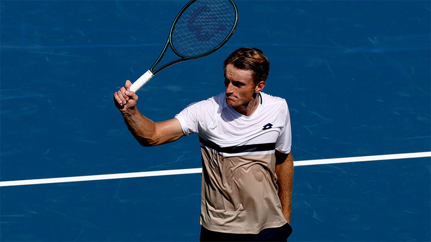 Aussie qualifier schools young gun Fonseca in Toronto