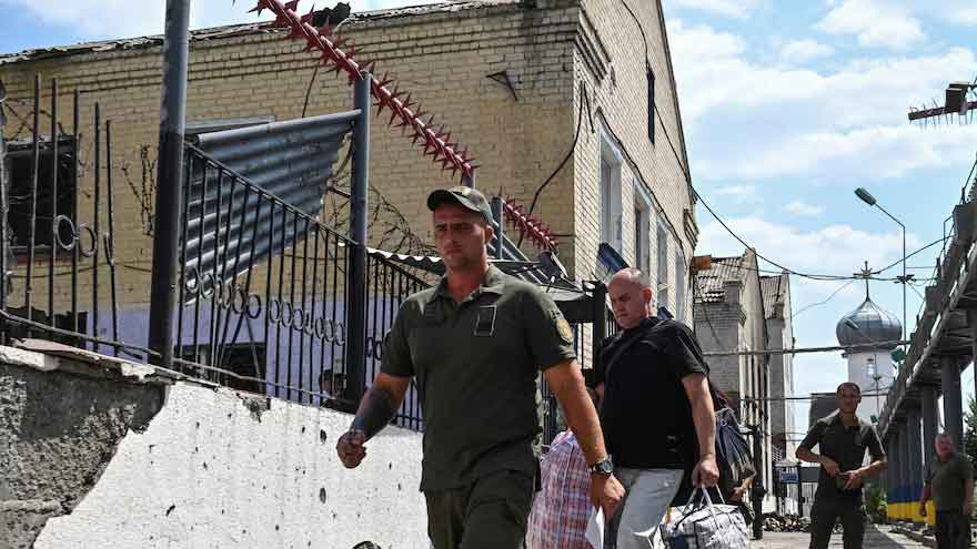 Russian bombs kill 17 in Ukrainian penal colony