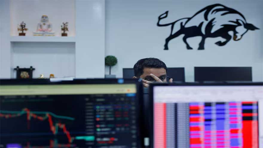 Dunya News Trump tariffs rattle India's markets, cloud growth outlook