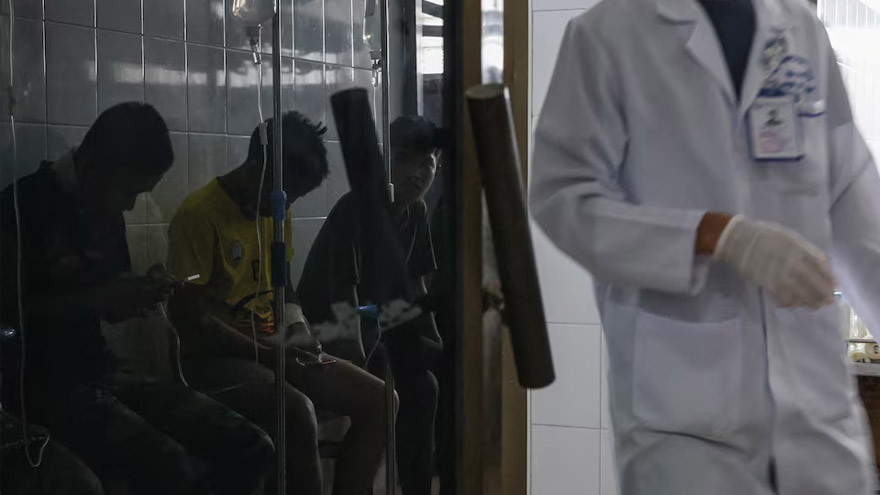 Cambodia asks Thailand to release detained soldiers as truce holds