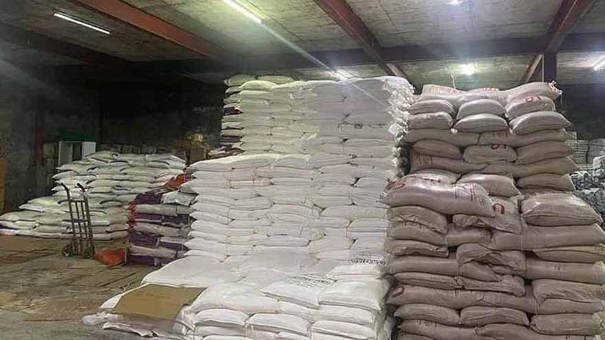 Govt takes full control of sugar stock amid ongoing crisis