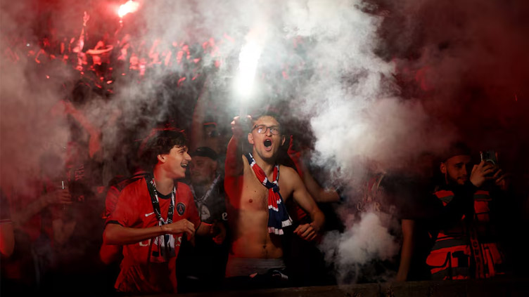 Two dead and 500 arrested in France during PSG win celebrations