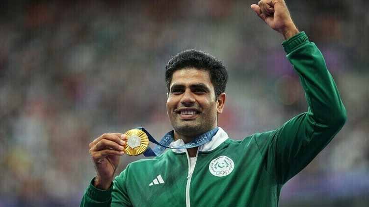 Dunya News Thank heavens: Javelin star Arshad Nadeem returns home with gold   
