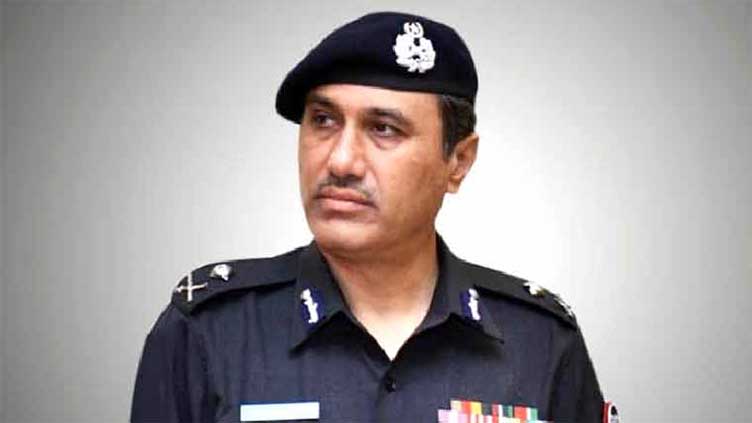 Surrendering escapees to be treated leniently: Sindh IG