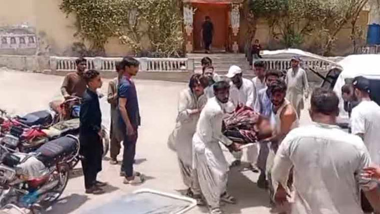 Two die as roof collapses after gas cylinder explosion in Jacobabad