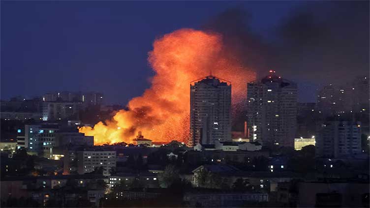 Six killed, 80 wounded in intense Russian air attacks on Ukraine