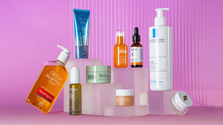 Scientists discover cancer-causing chemicals in cosmetics