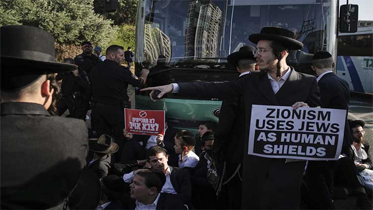 Netanyahu's government could collapse over ultra-Orthodox military draft law