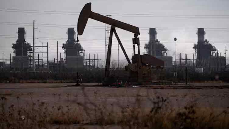 Oil prices tick up on worries of escalating US-Iran tension