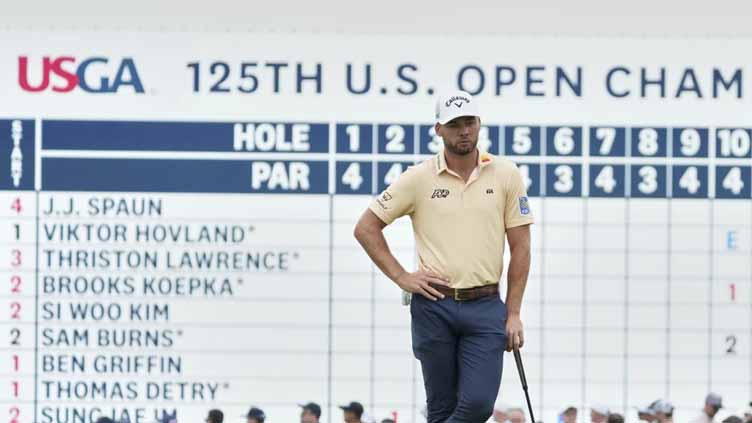 Sam Burns leads US Open with 65 and avoids calamity at Oakmont