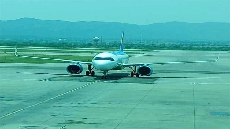 Direct flight from Uzbekistan receives warm welcome at Islamabad airport