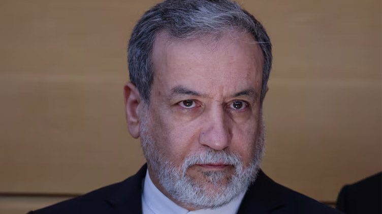 Iran does not want conflict with Israel to expand but will defend itself, foreign minister says