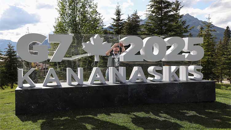 Dunya News G7 leaders meet in Canada hoping to avoid Trump clash