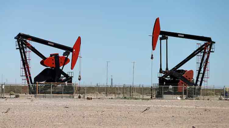 Oil prices fall as US delays decision on direct Iran involvement