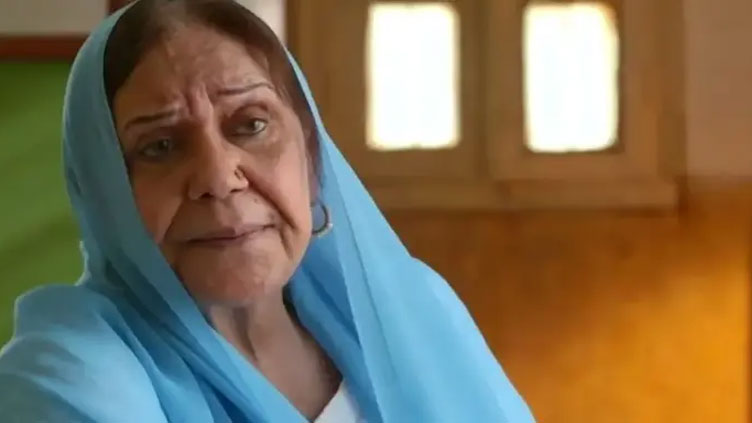 Iconic actor Ayesha Khan passes away in Karachi