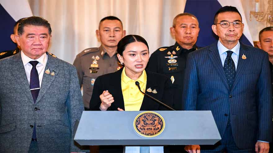 Under-fire Thai government to push ahead with cabinet reshuffle