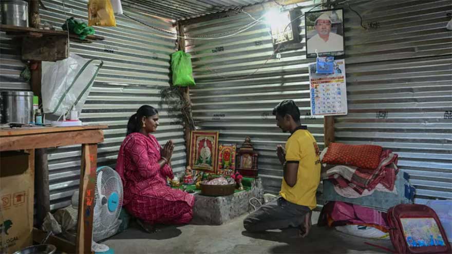 Dunya News Indian activists seek to save child brides