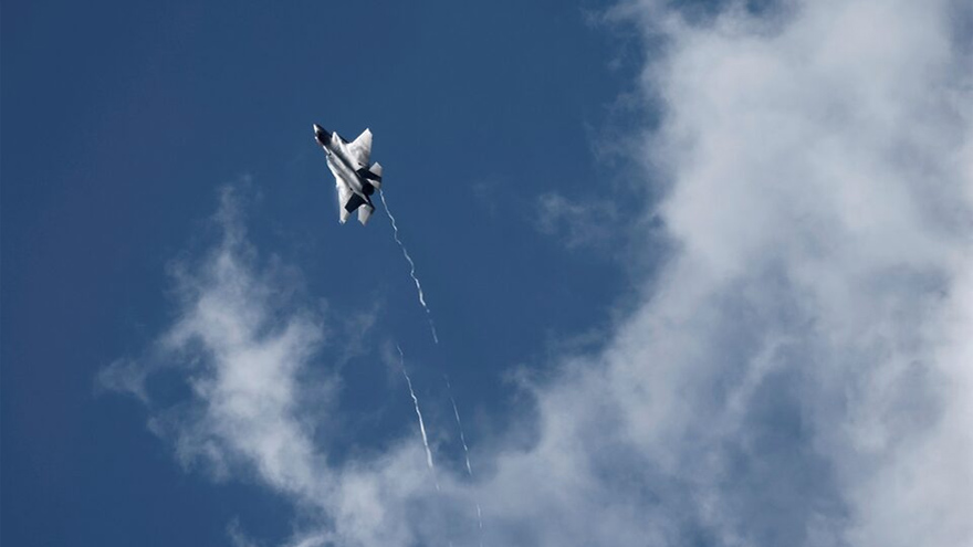 UK to buy fighter jets capable of carrying tactical nuclear weapons