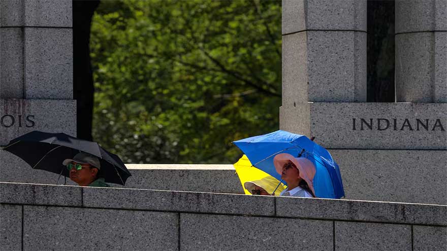 US cities face record high temperatures on worst day of heat wave