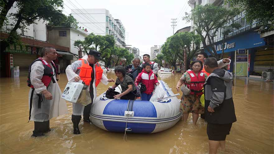 China's Guangxi deluged by flood-waters from upstream province