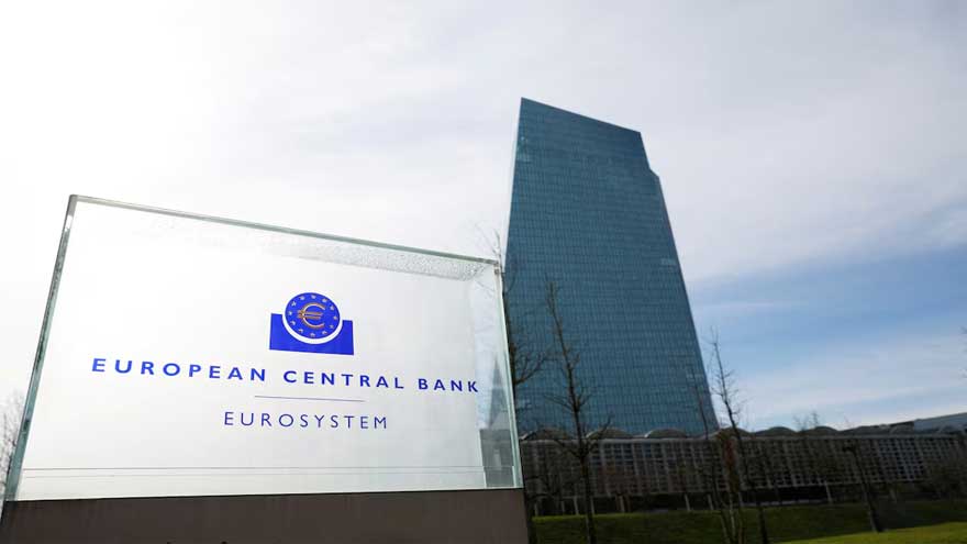 ECB economists improve GDP forecasting with ChatGPT