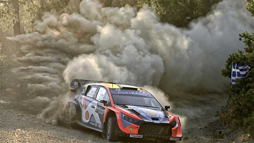 Tanak leads after tough day at the Acropolis Rally