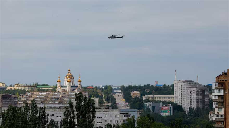 Top Ukrainian commander sees new assault on key eastern city