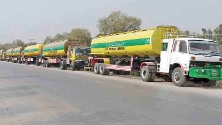 Petroleum dealers call off strike  