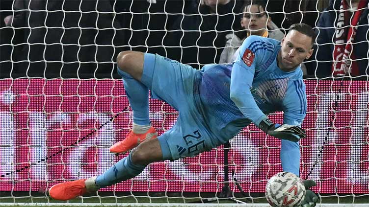 Nottingham Forest beat Ipswich on penalties to reach FA Cup quarters