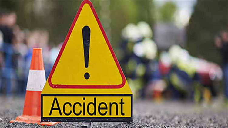 Two youngsters killed in motorcycle, trailer collision in Kasur