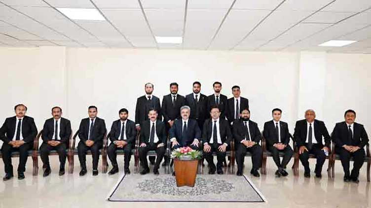 District bar association representatives call on CJP Afridi 