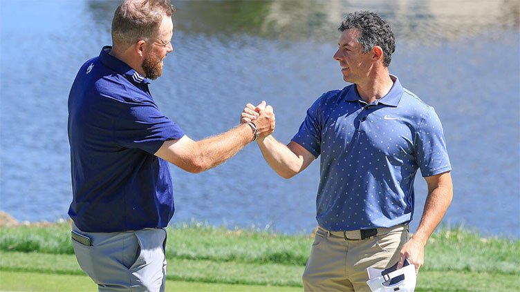 Friendship the fuel as Lowry takes two-shot lead at Arnold Palmer