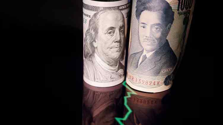 Dollar dithers as safety bid flows to the yen