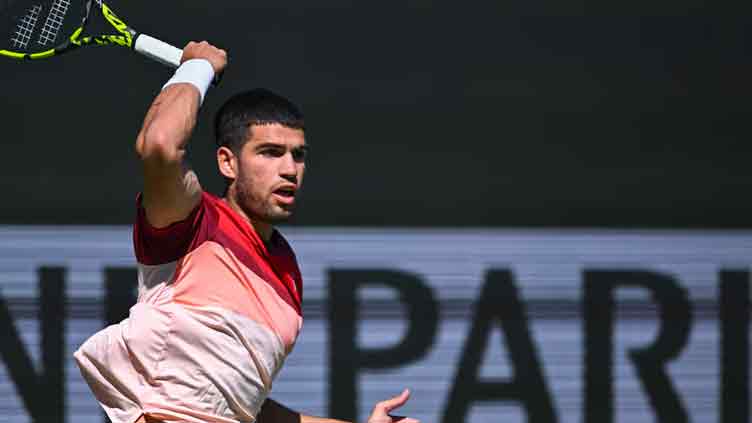 Alcaraz rolls into Indian Wells fourth round