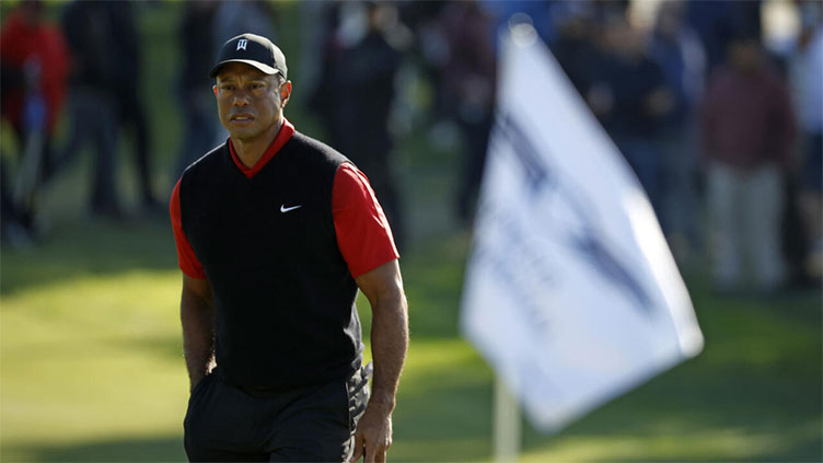 Tiger Woods has surgery for ruptured Achilles tendon