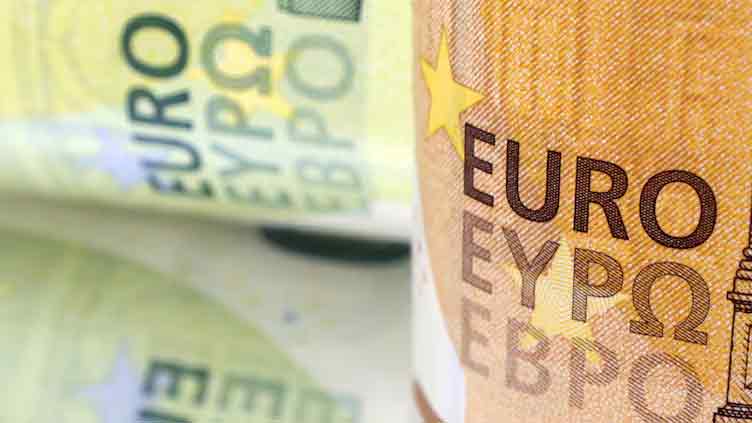 Euro surges on Ukraine ceasefire proposal