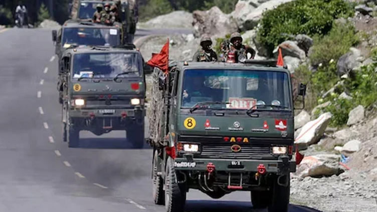 Six Sikh civilians killed by Indian military convoy