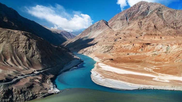 Pakistan to officially challenge India's suspension of Indus Waters Treaty