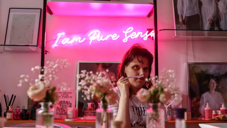 Blind Russian perfumer designs fragrances with music in mind